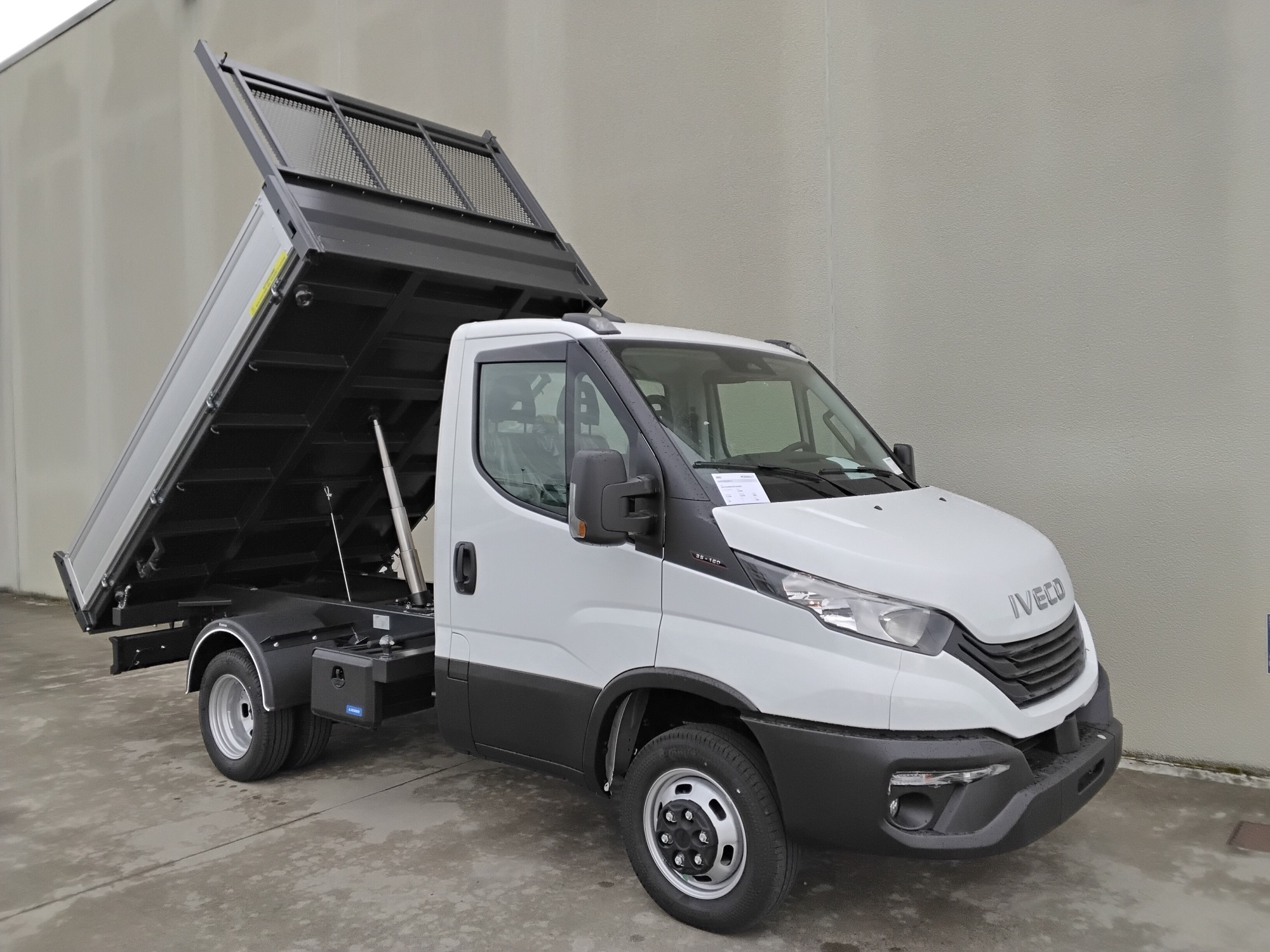 01838f95 59f7 498d 97d1 a8684a1d4634