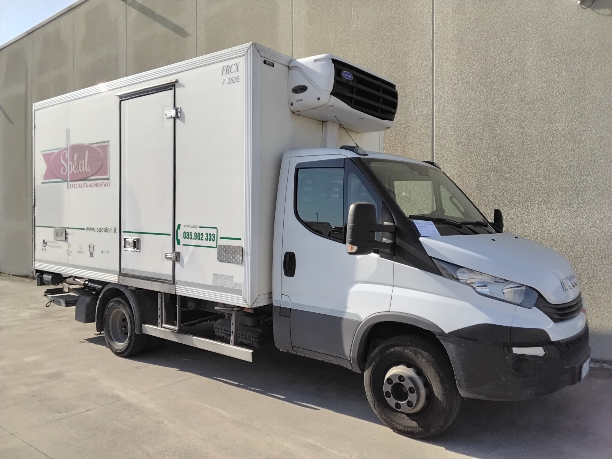 0caa5325 98d0 4a7f 908f 02d3d9579729