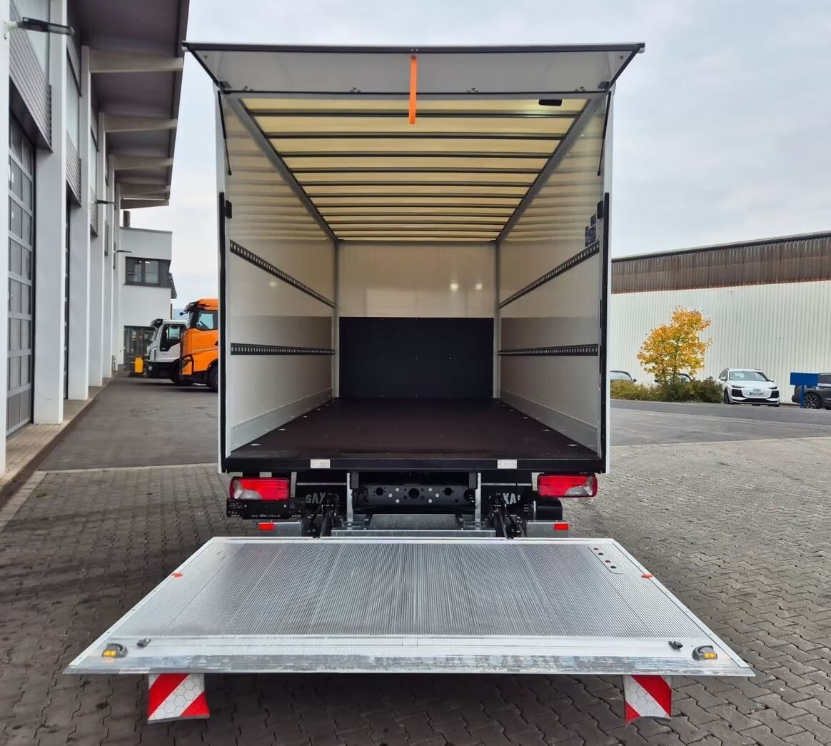 104ff7bd 4164 4131 80c5 b9ee5ef9860b