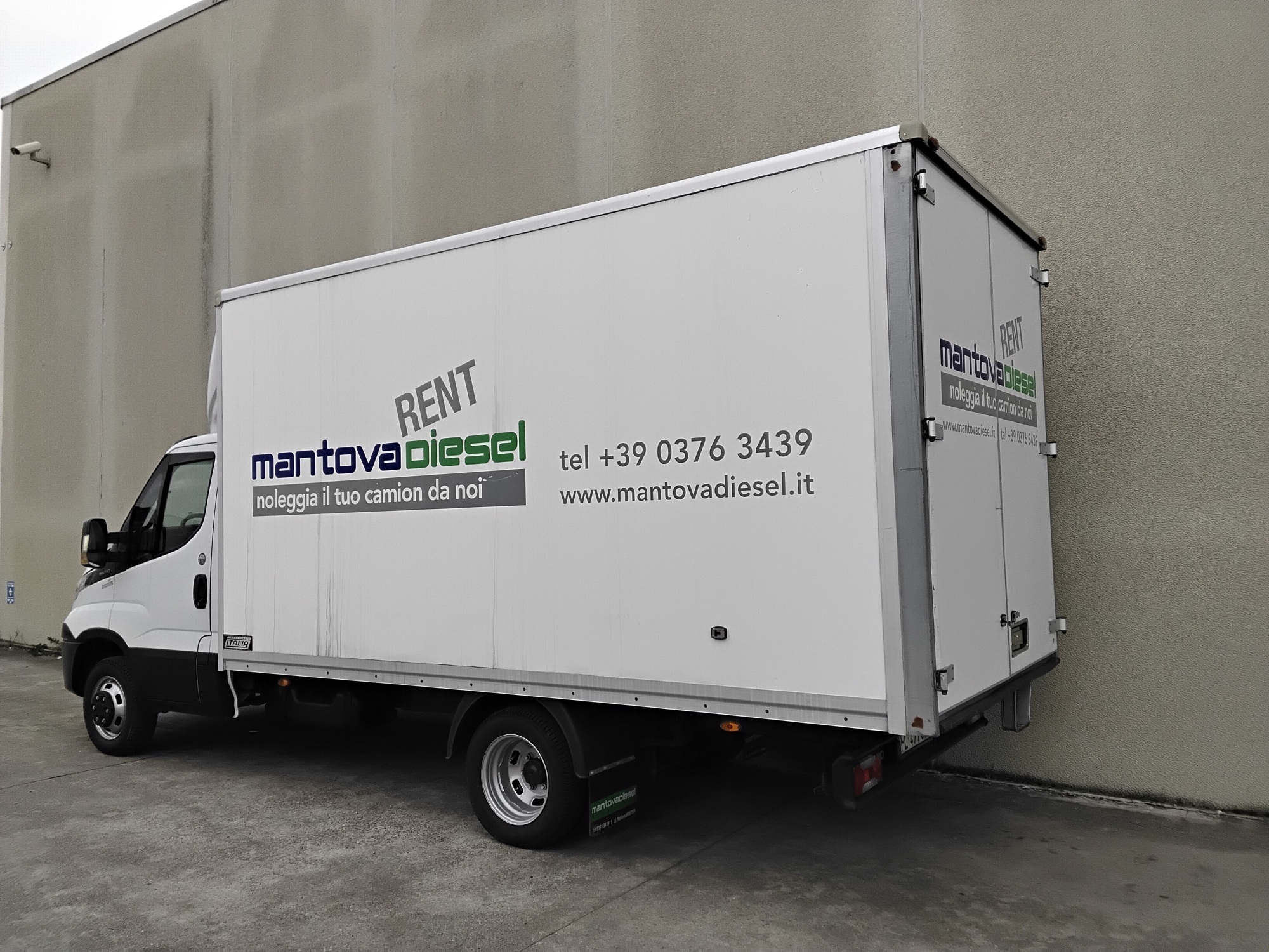 225f0441 2730 4903 b710 569d375af6ea