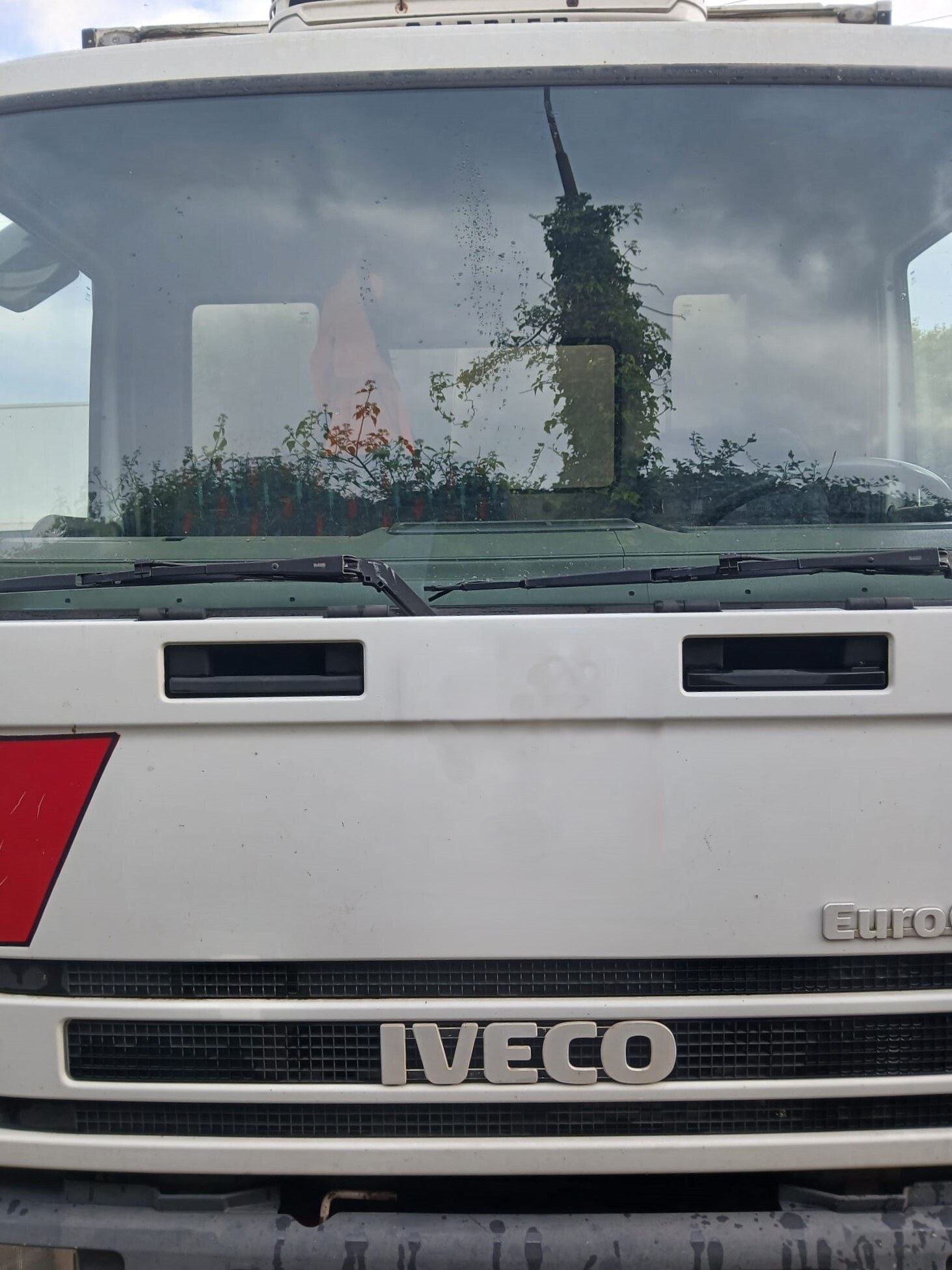 2711039c 7f2a 460f 8e03 f981aed1143b