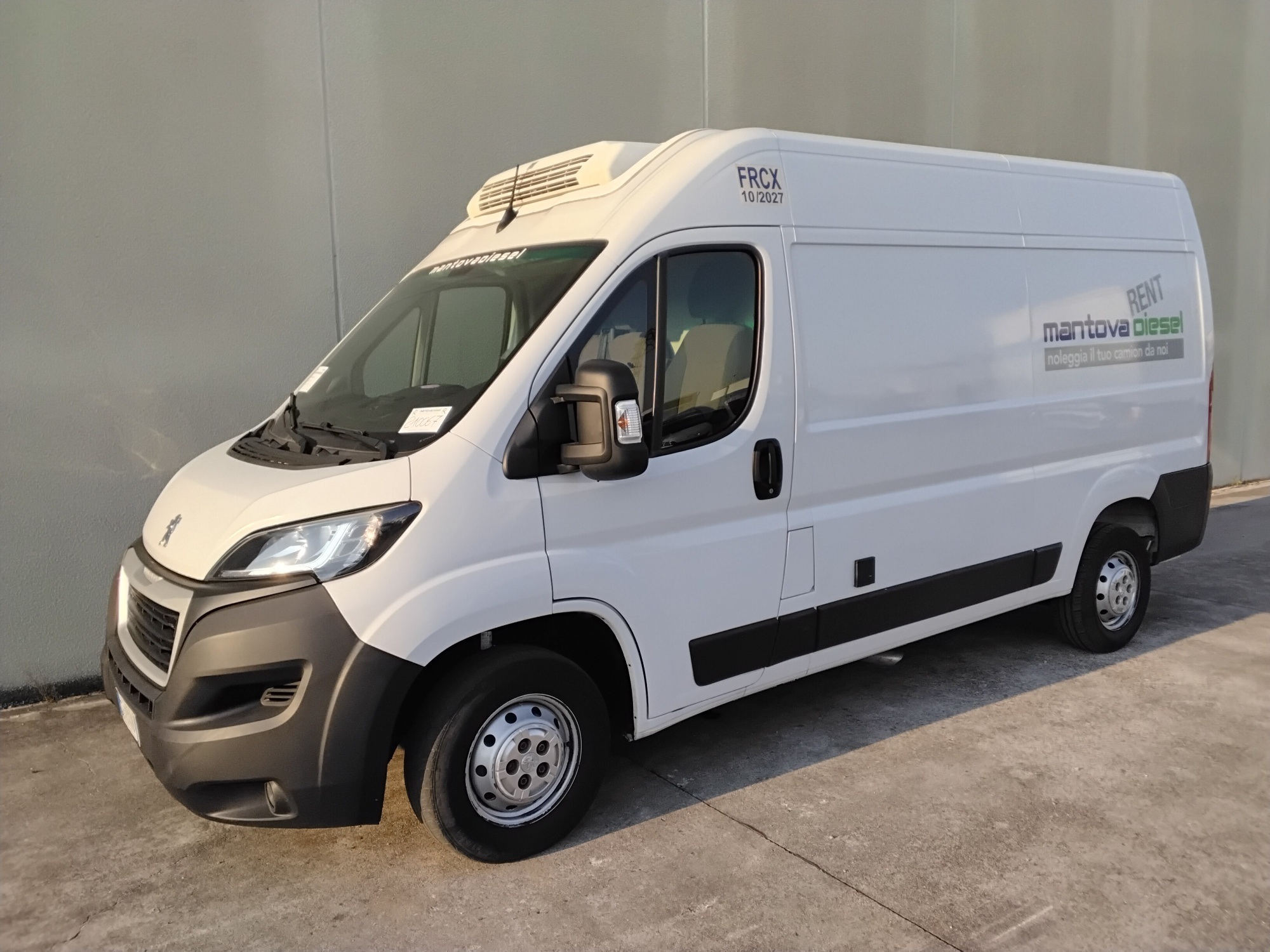 27fca797 0d71 4d7b 9c26 2ebce152e764