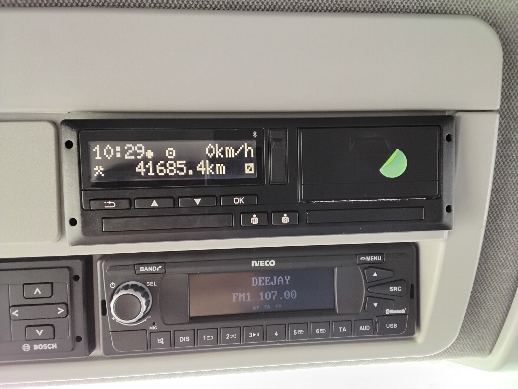 28215cd4 6add 4fff b115 c2d38a5e0284