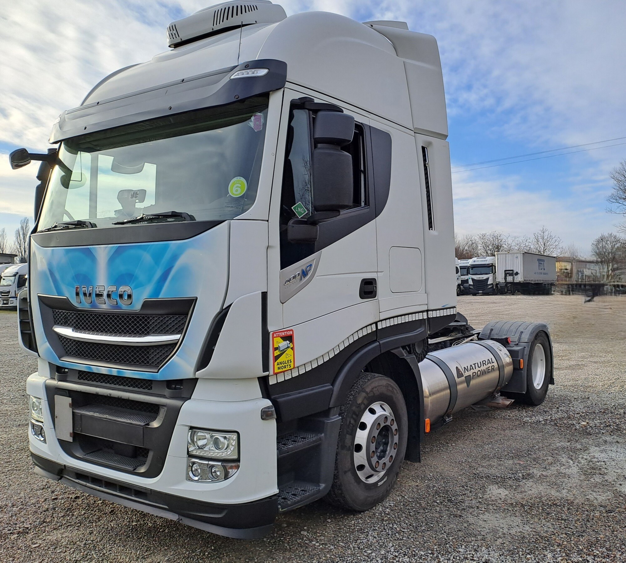 385c9ef0 7c22 4180 849f 68f5c2821f51