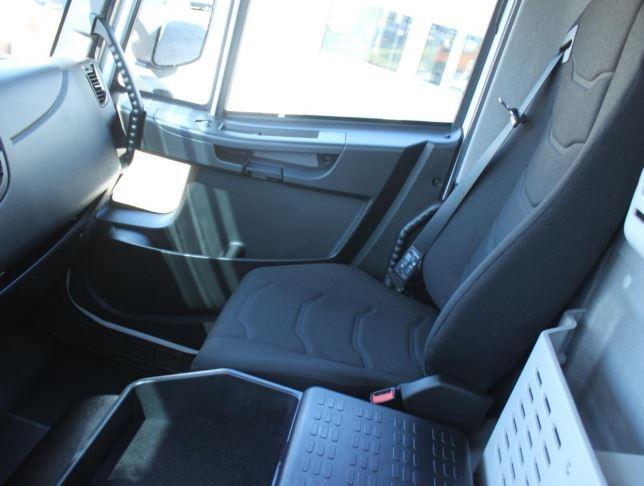 3af23cff 1767 4a22 8b41 5cbb48dbeee5