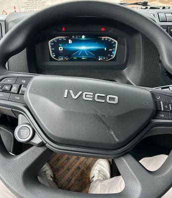 4276565c ebc0 4685 a66f 91e664f1a81e