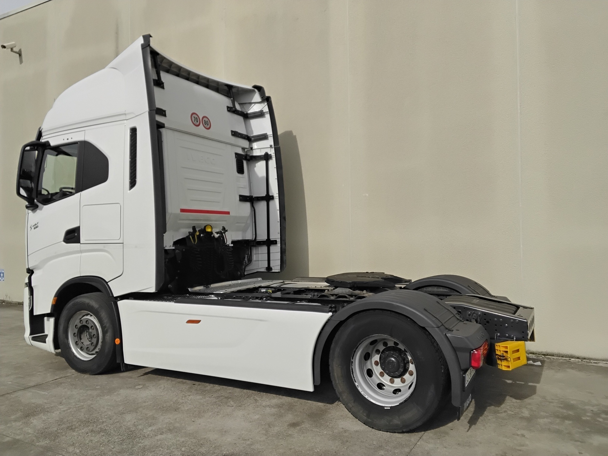 43431bb8 1566 4a1b a79e 1c7c1fef0267