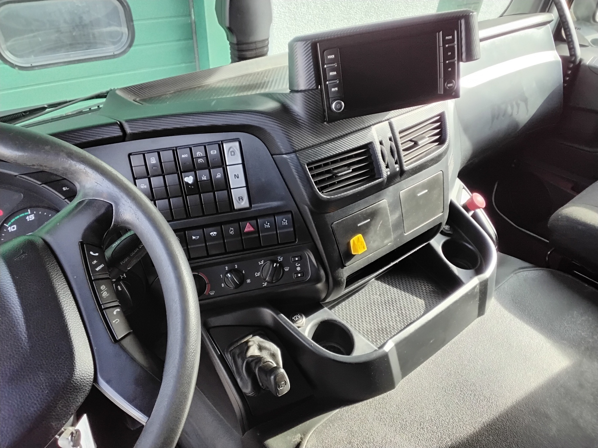 48d37704 1e17 4ccc 91f5 6797c85cc4a8