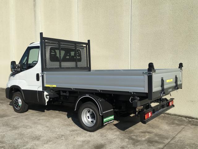 49d47d3a fc13 4ba6 935b 3e5aee314014