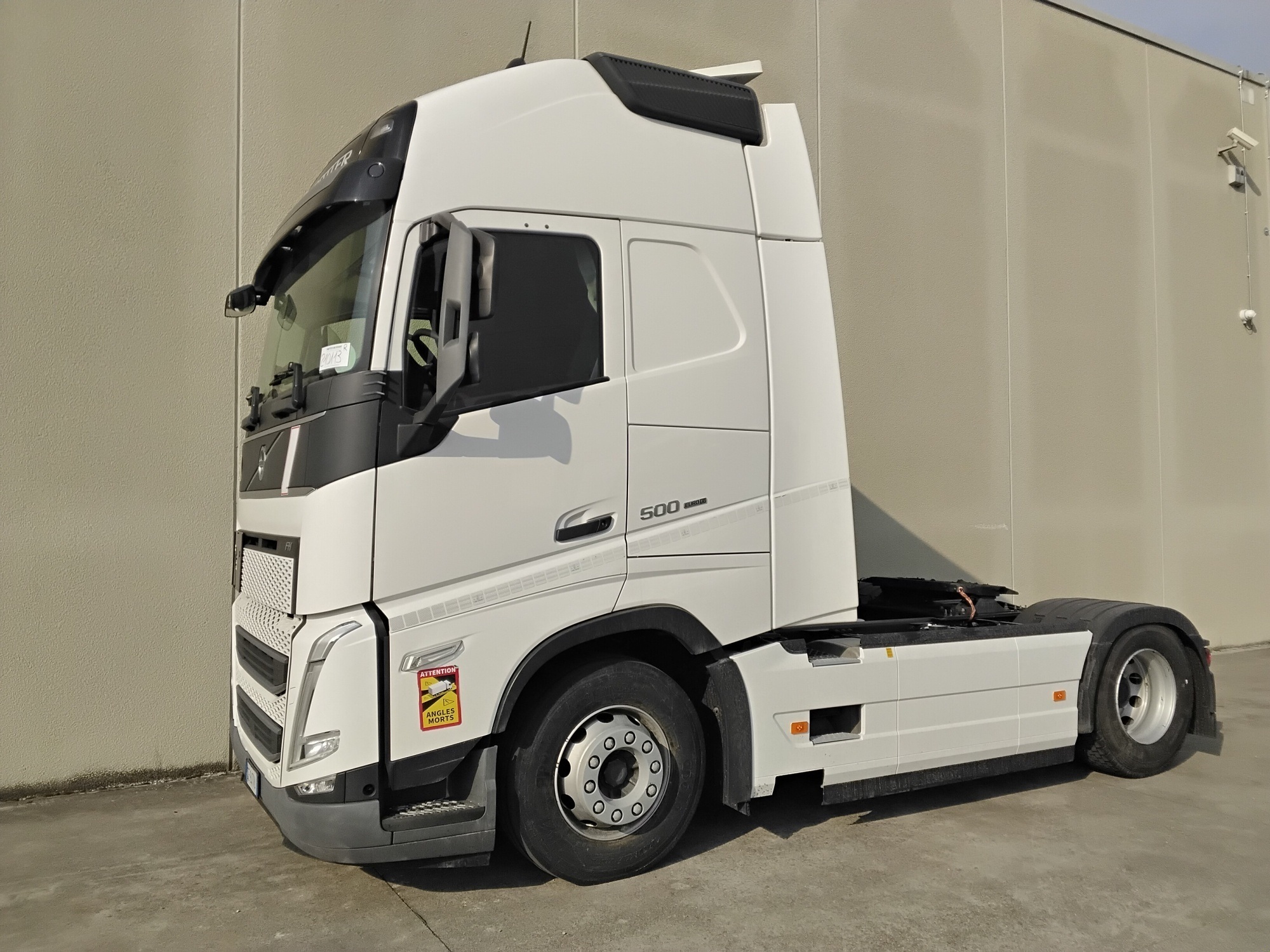 4b403ae5 11e2 4750 a6a3 efabc1a444d8