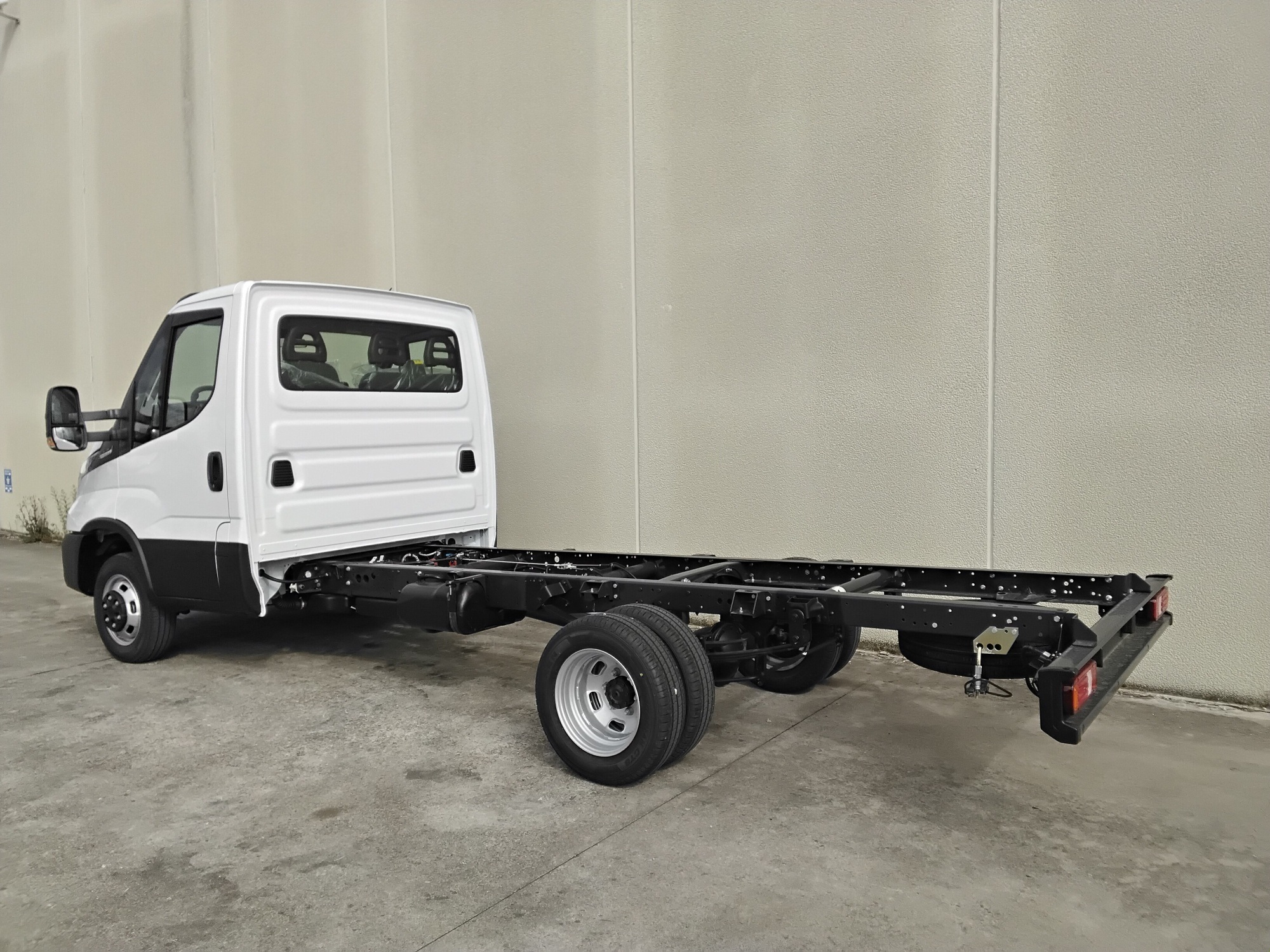 4e34f7ef 86d6 43c5 8aed e380c102ea9c