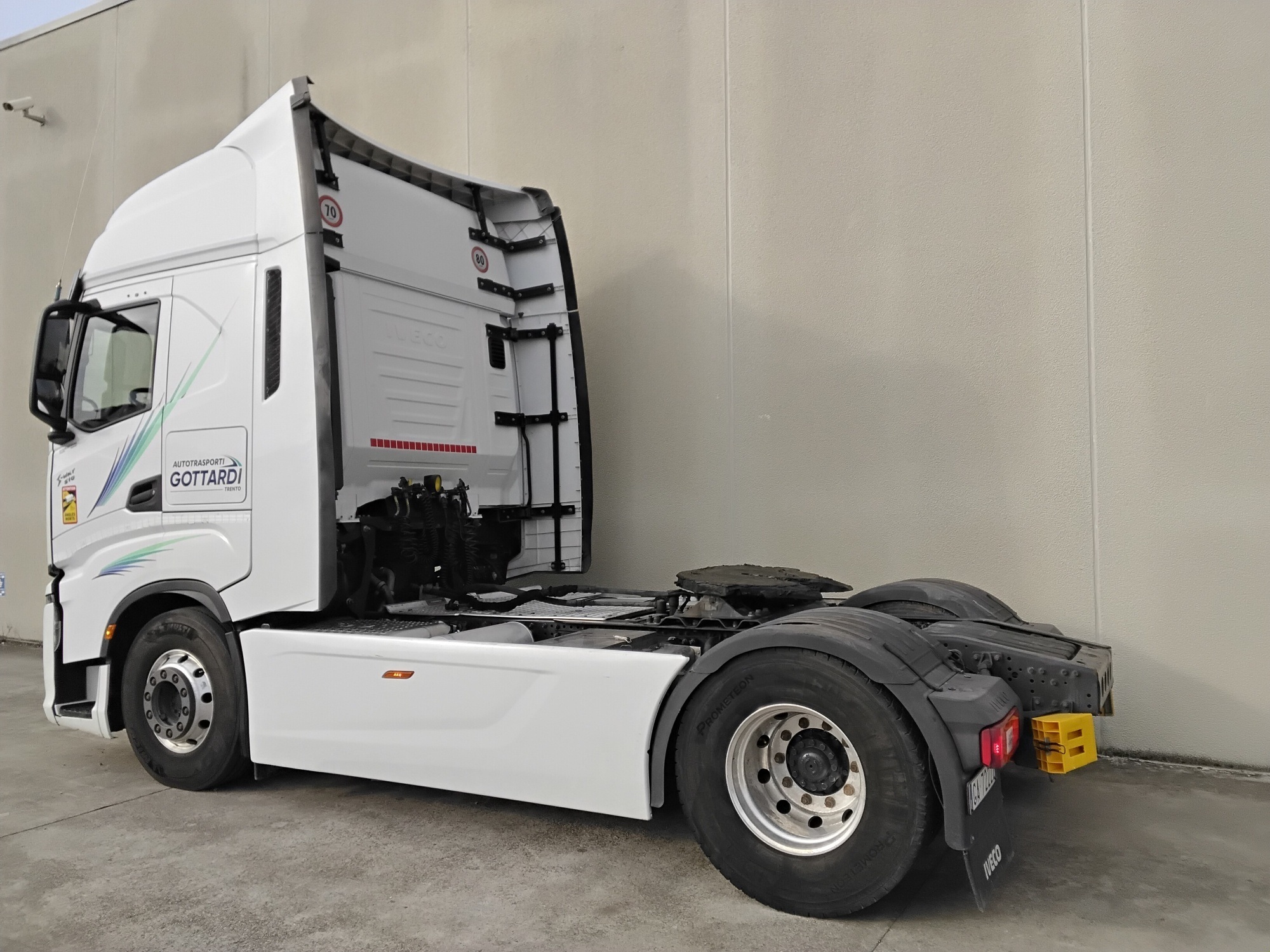 4f1bc8e5 d635 456c b77e ac3eea34d3e5