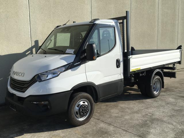 51395706 538d 4e61 a4a9 32eb818fb006