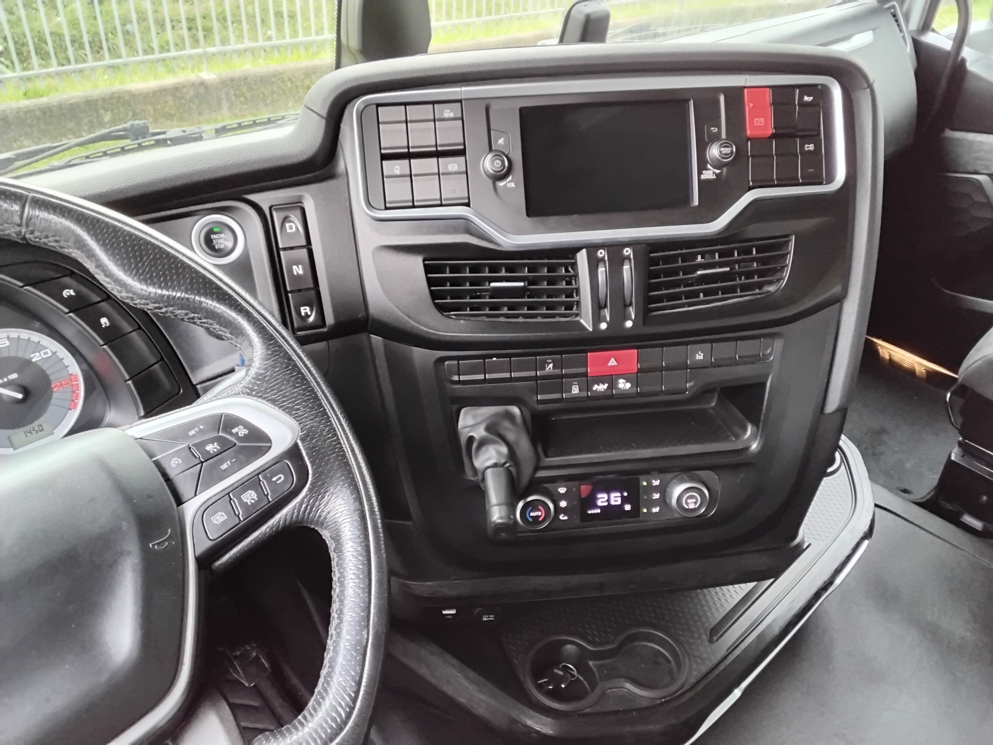 5c7a6a5b 167c 4031 b918 cb7e335e42da