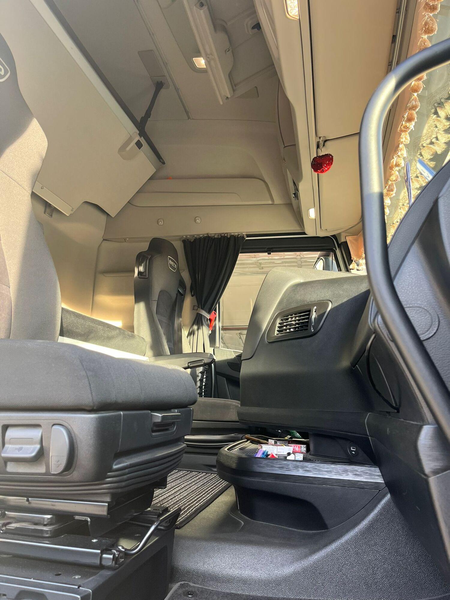 5d329020 f904 477a 89e8 f7142fcda40e