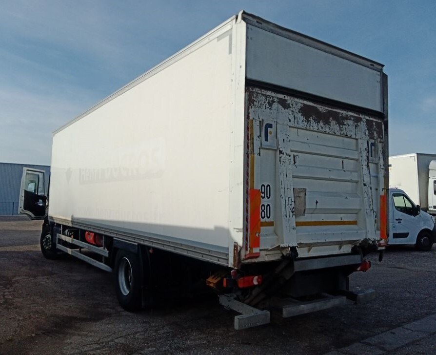 68bd51b3 aeb3 43b7 b3f2 9e5491fa2f79