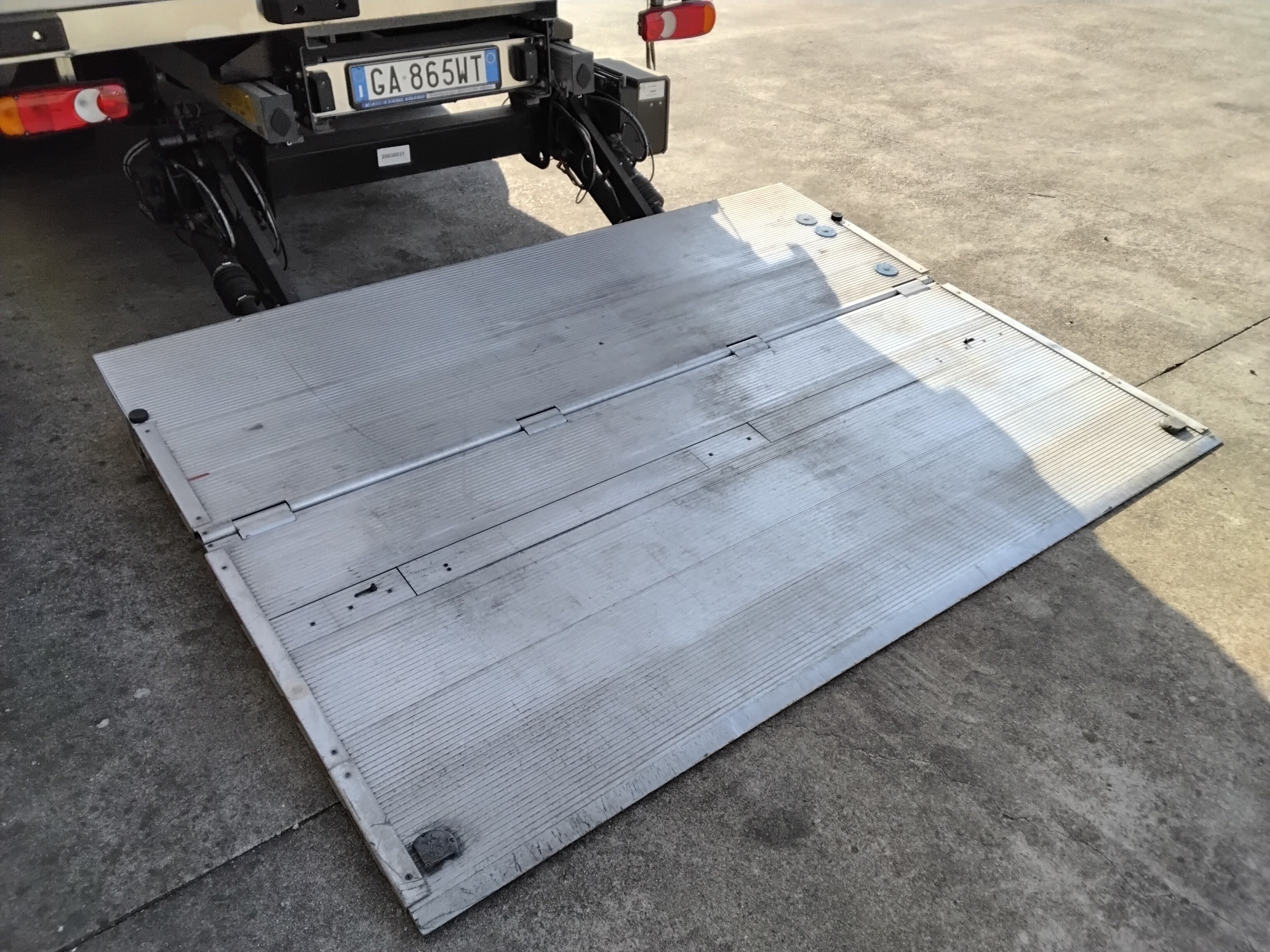 6eadf692 7cdc 4ac3 a346 c26c9d2cef07