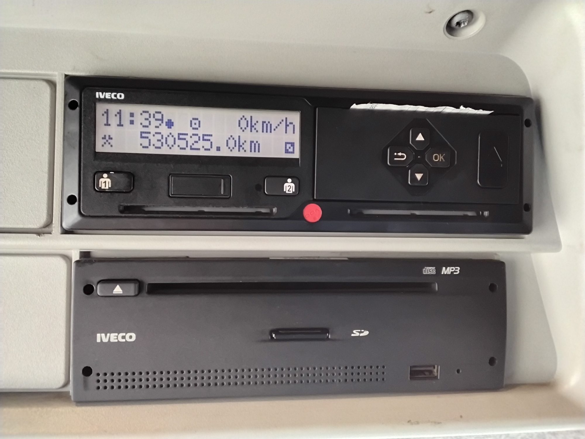 760827d6 2397 41fb a586 96a3cc36b346