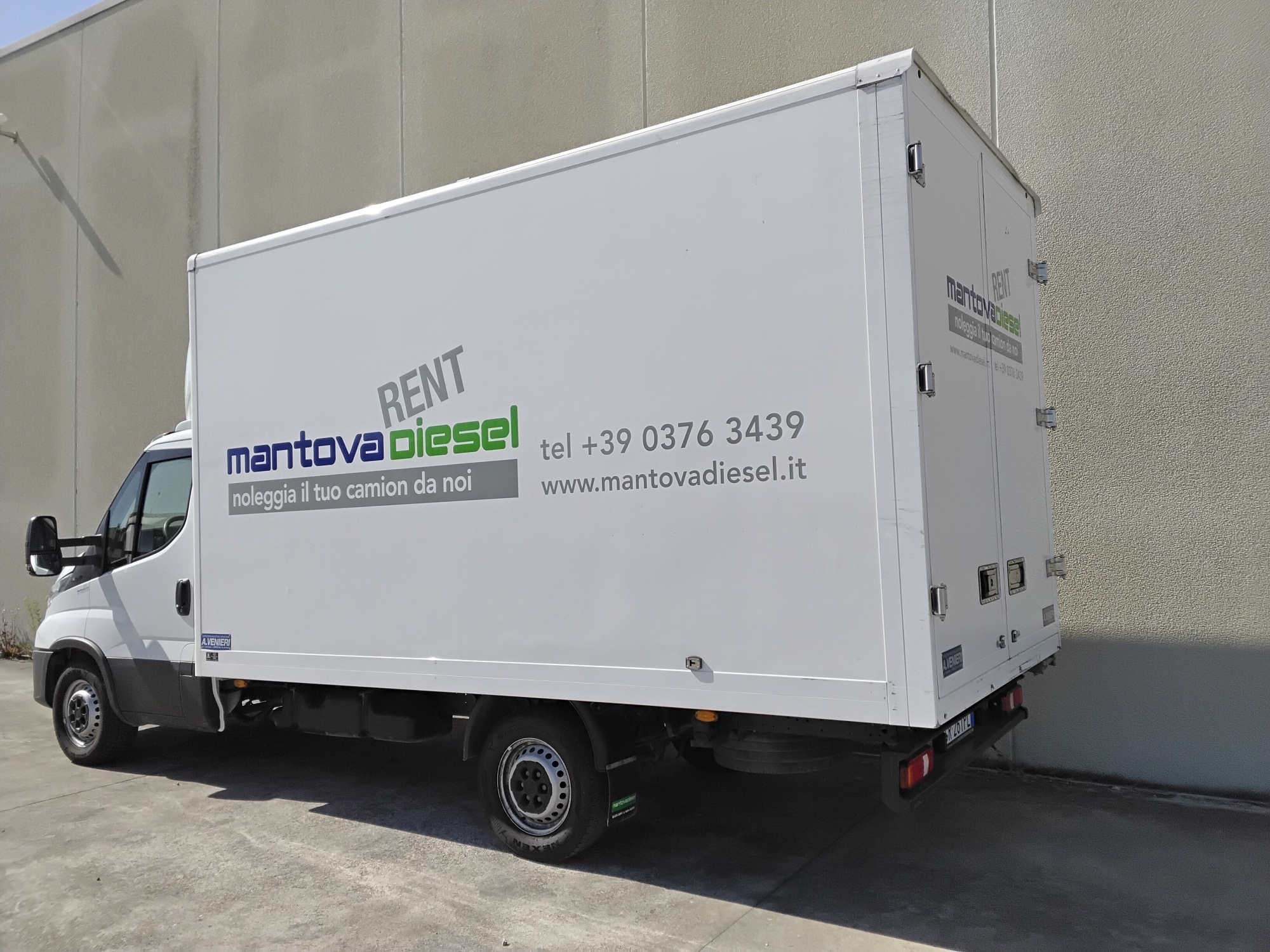 883e352a 0515 4be9 aa9a e0a9e7565a10