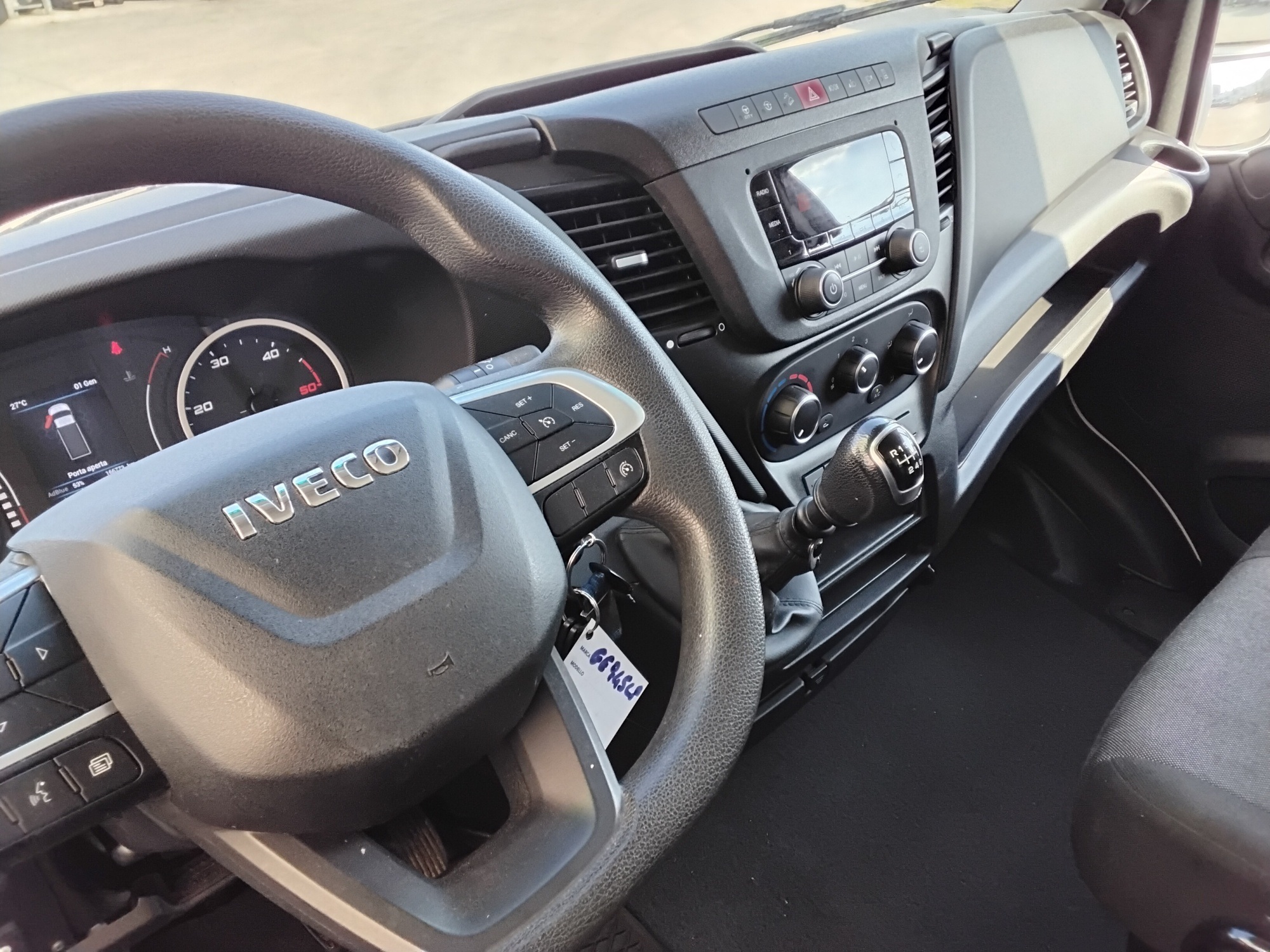 8f439b8f a9e4 48ca a449 61f623d39f99