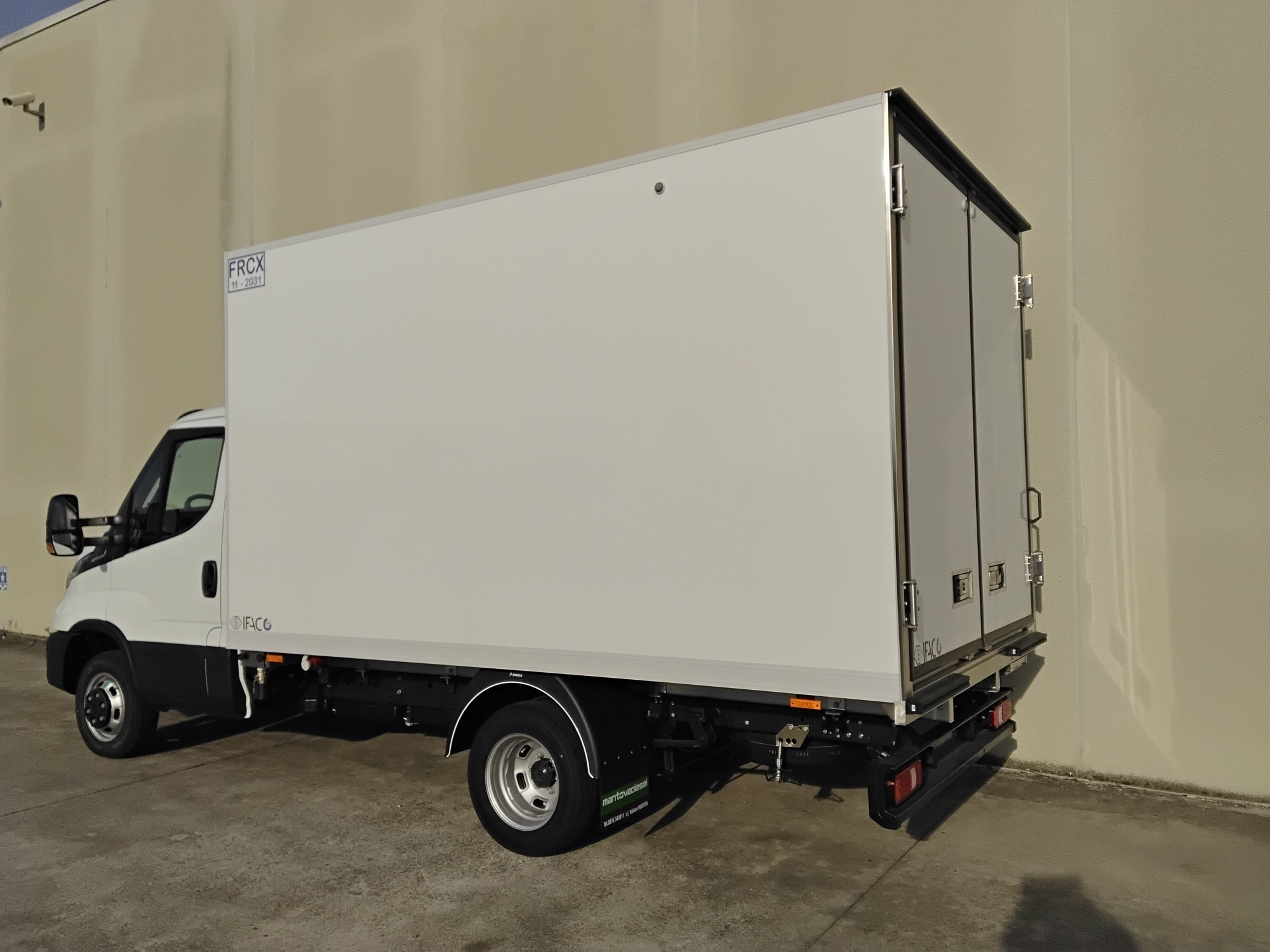 9008e8a4 9b3e 49e1 bdd1 da3089a9d62a