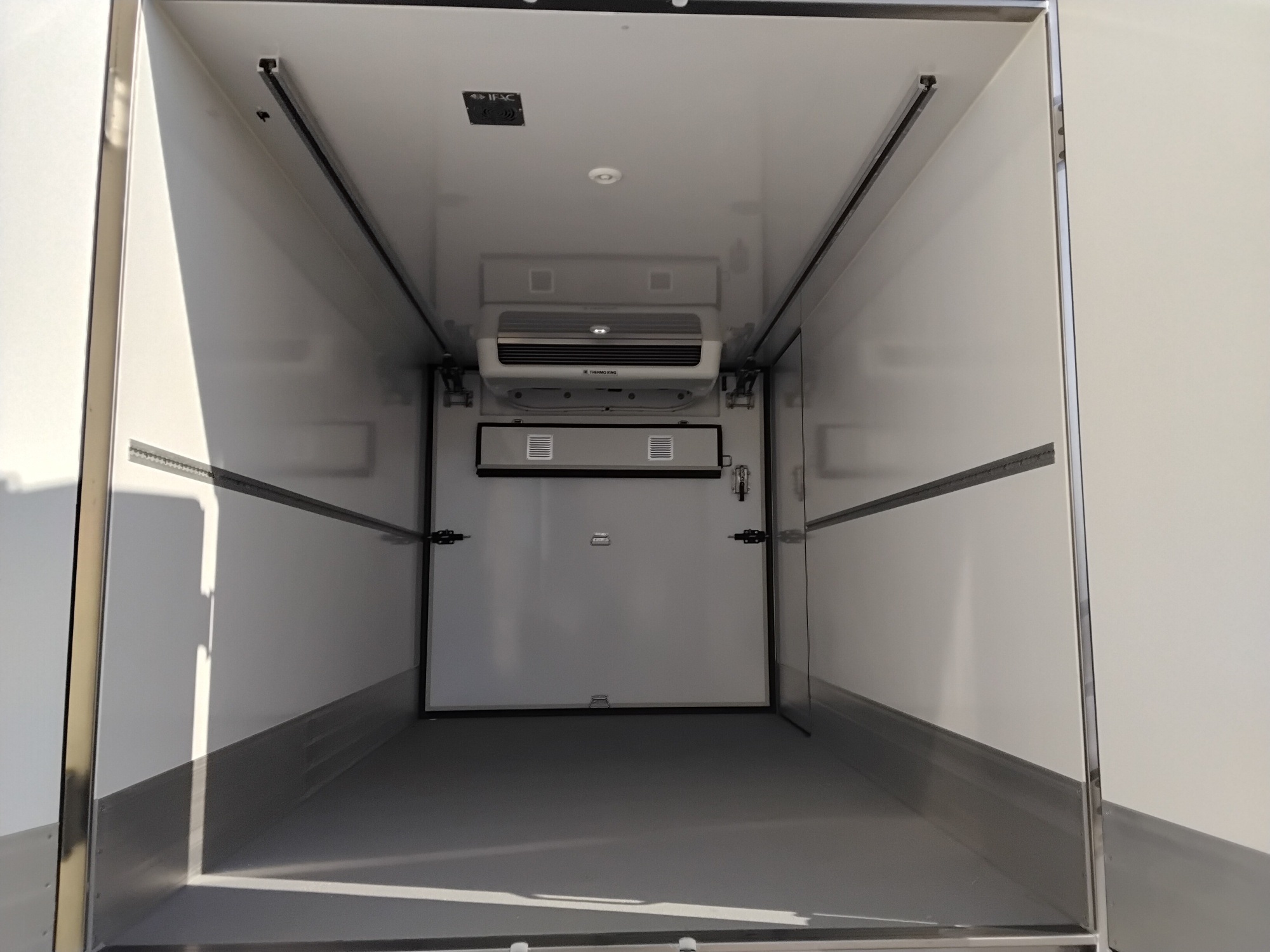 90b43dee 0606 40a3 910c 4a5ace42c1cb