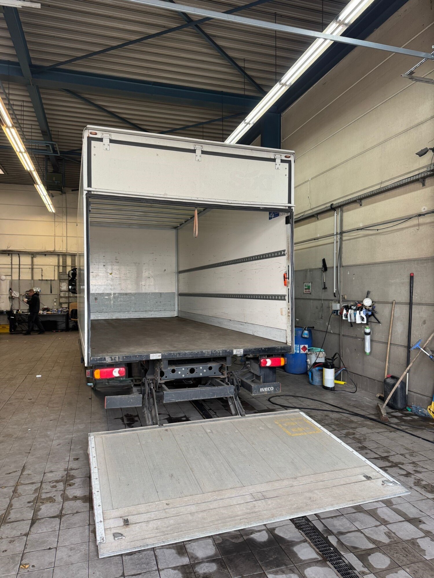 94fe5608 8b67 4f2d a279 02fffb7ce220