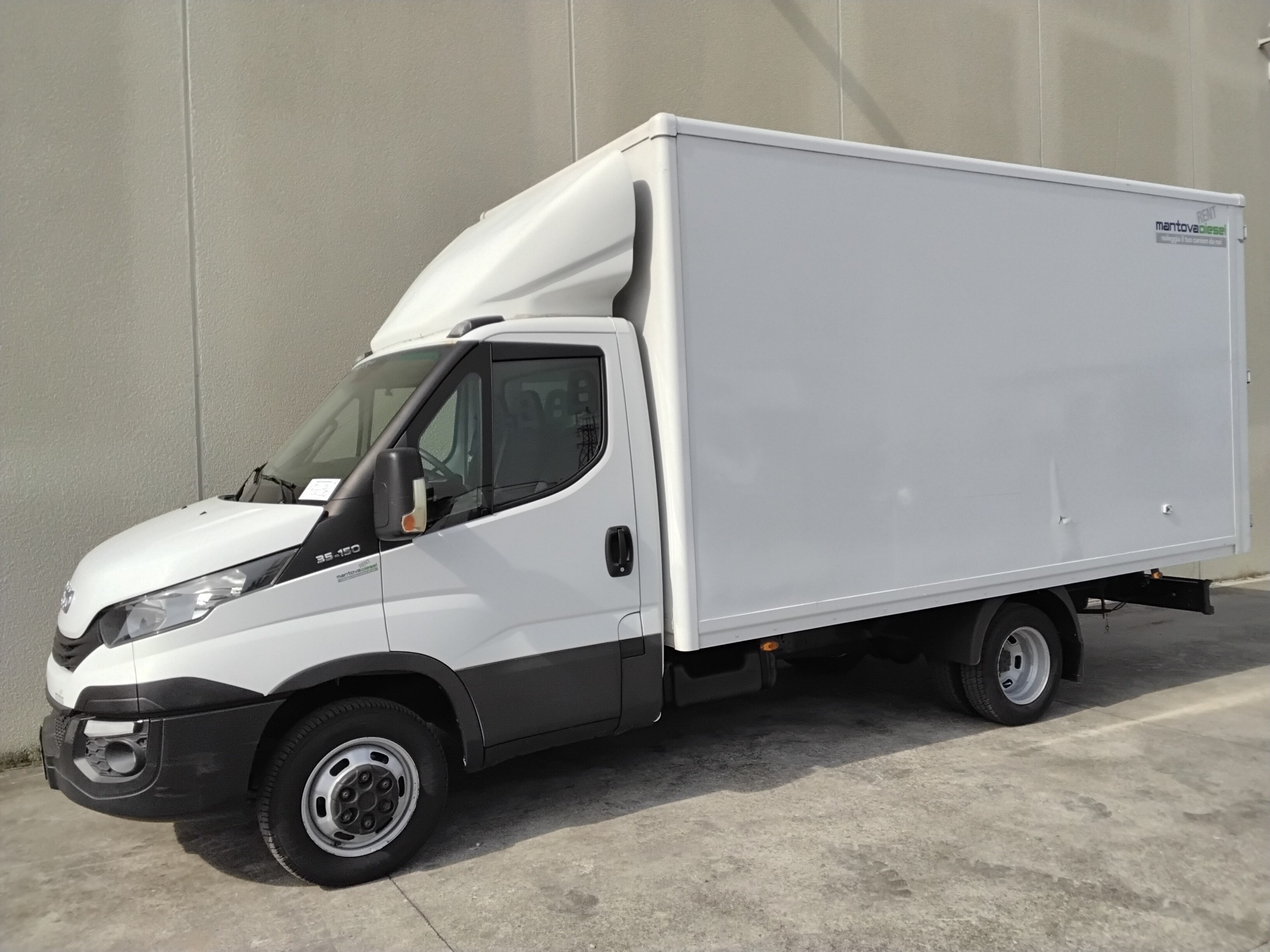 9c94dd79 5f17 4124 88f0 c762363eeaa5