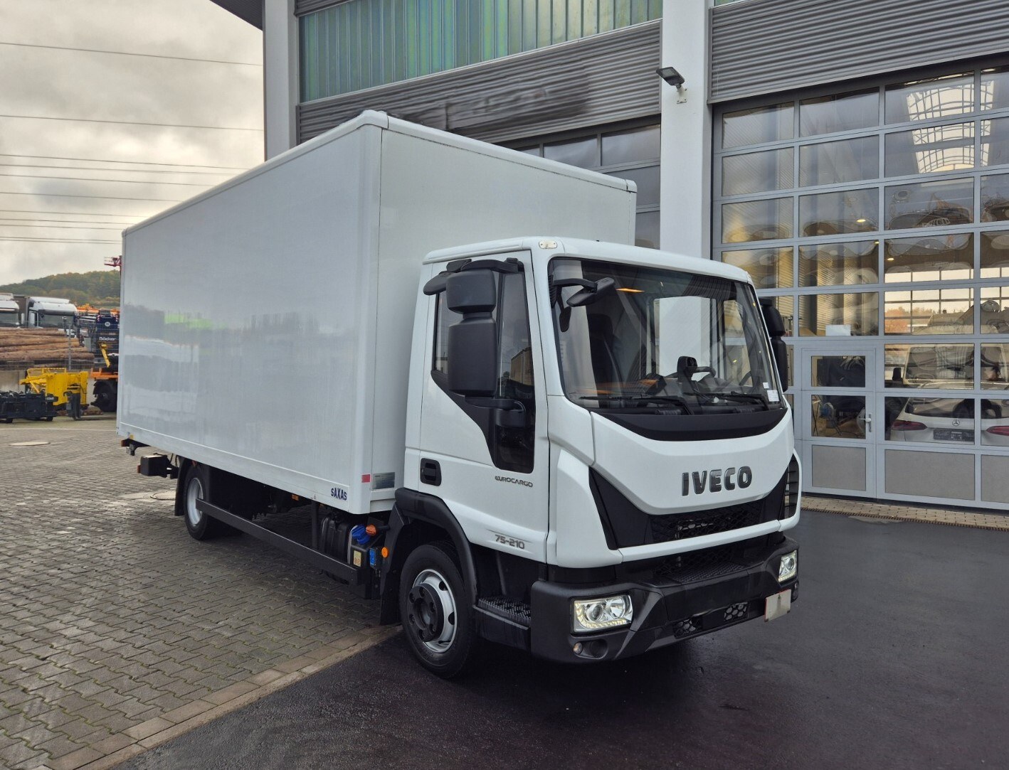 9dfa8337 febd 4fcb 9779 9913c2ba2abf