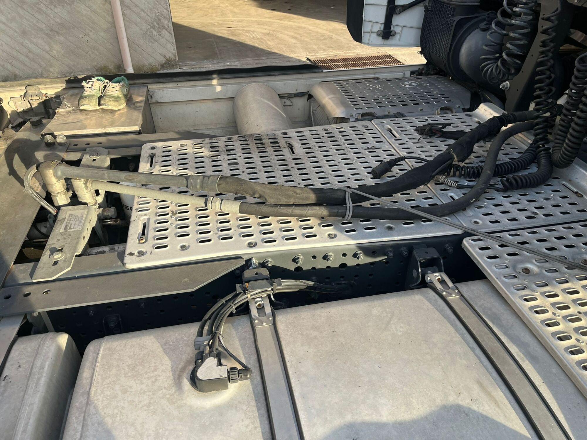 9fccc5e5 bab6 4485 85f6 2fc8b54d6a8d