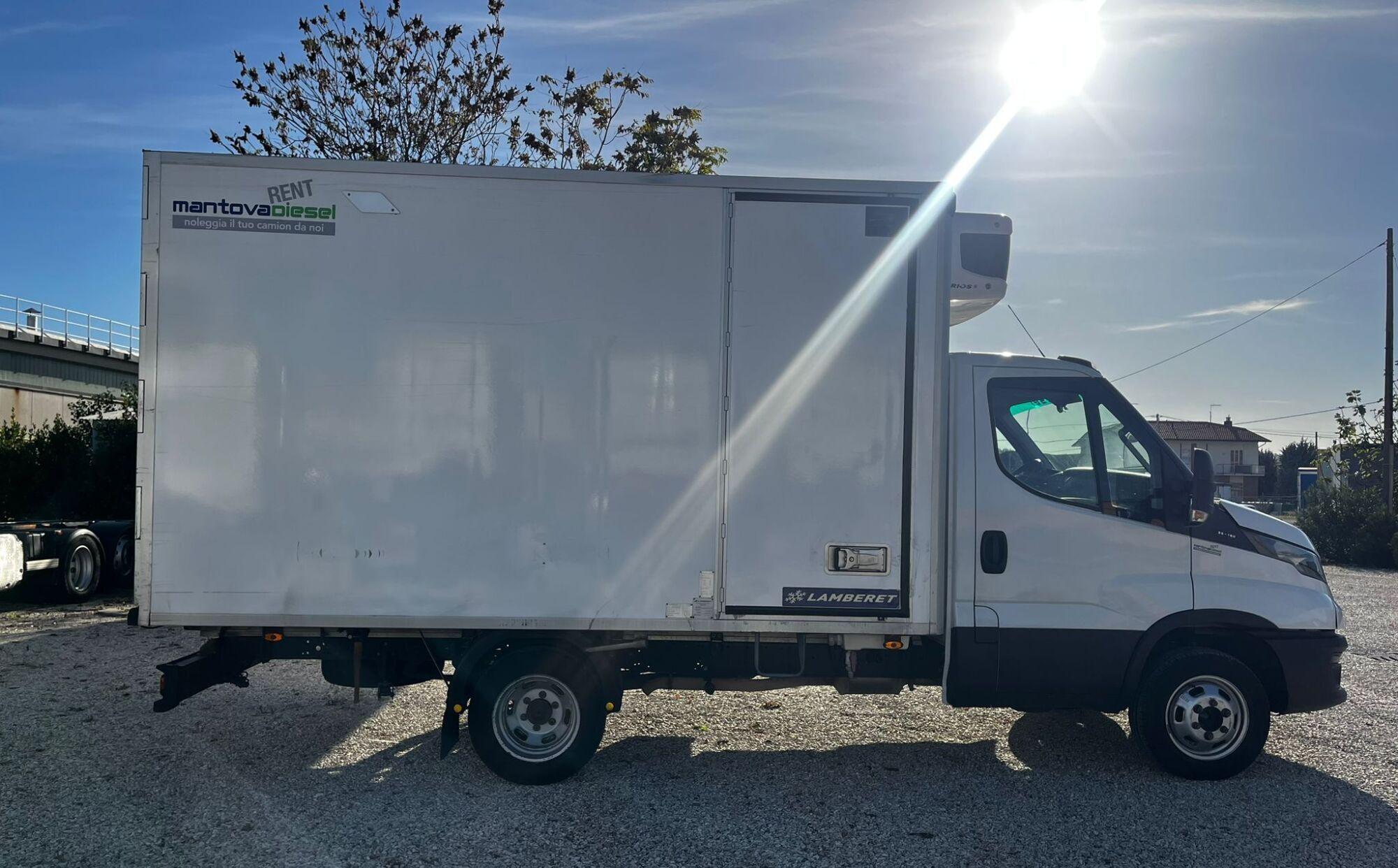 A280f1ff edbd 4a39 9848 f9477aa040b8