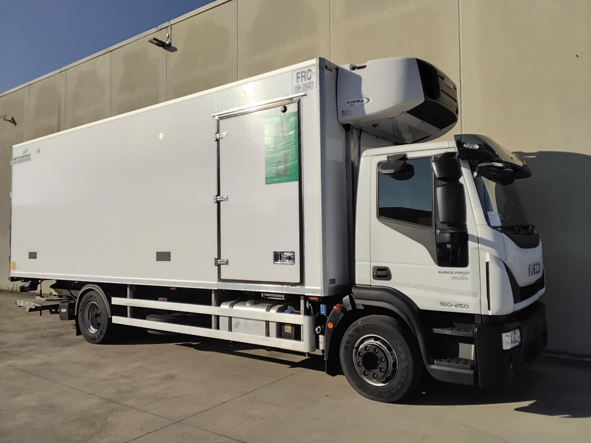 Aeb788a5 d6c8 46d8 afc8 e34315271185