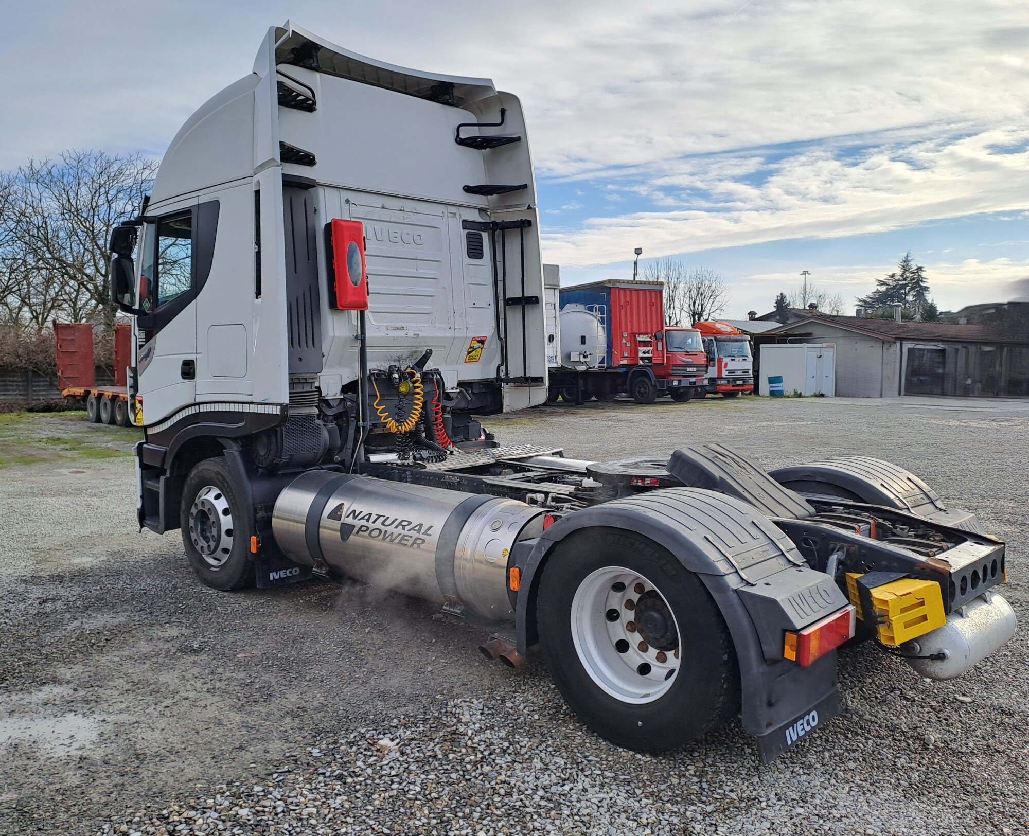 B35b54e0 d921 4270 b474 531ef2b41176