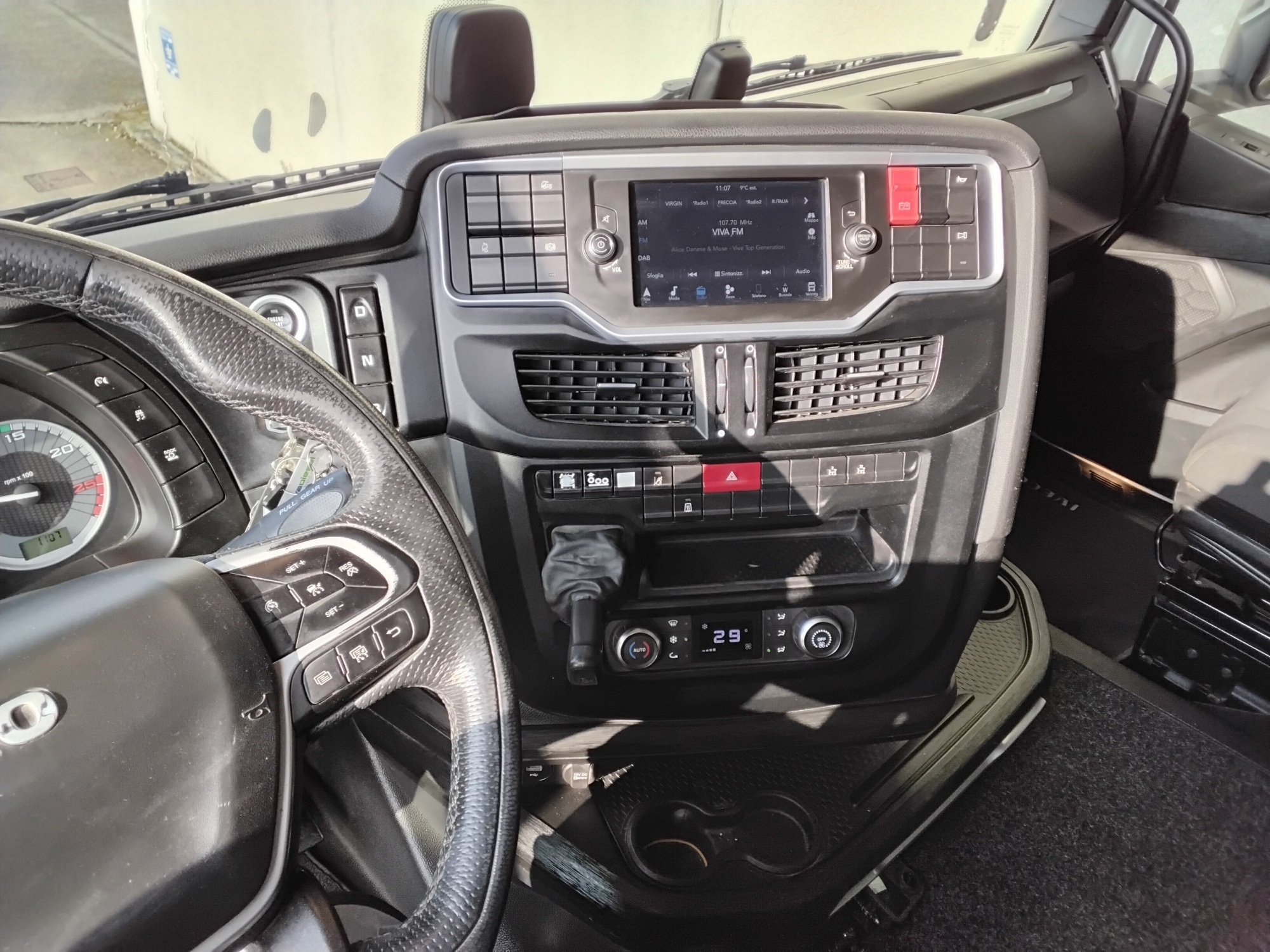 B81f5b01 7041 4ef5 a1c2 5712d593677f