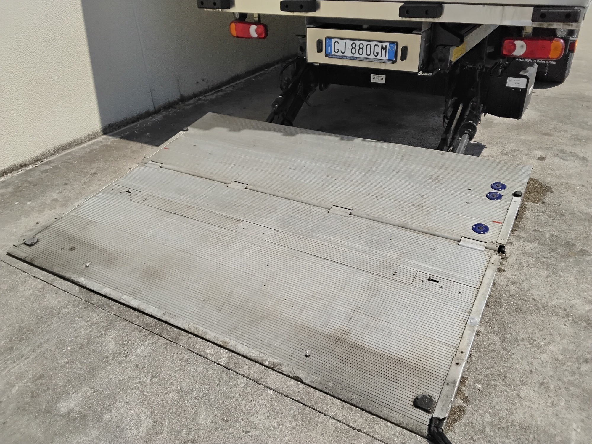 Ca004151 d93a 4558 800c 820d34a1732c