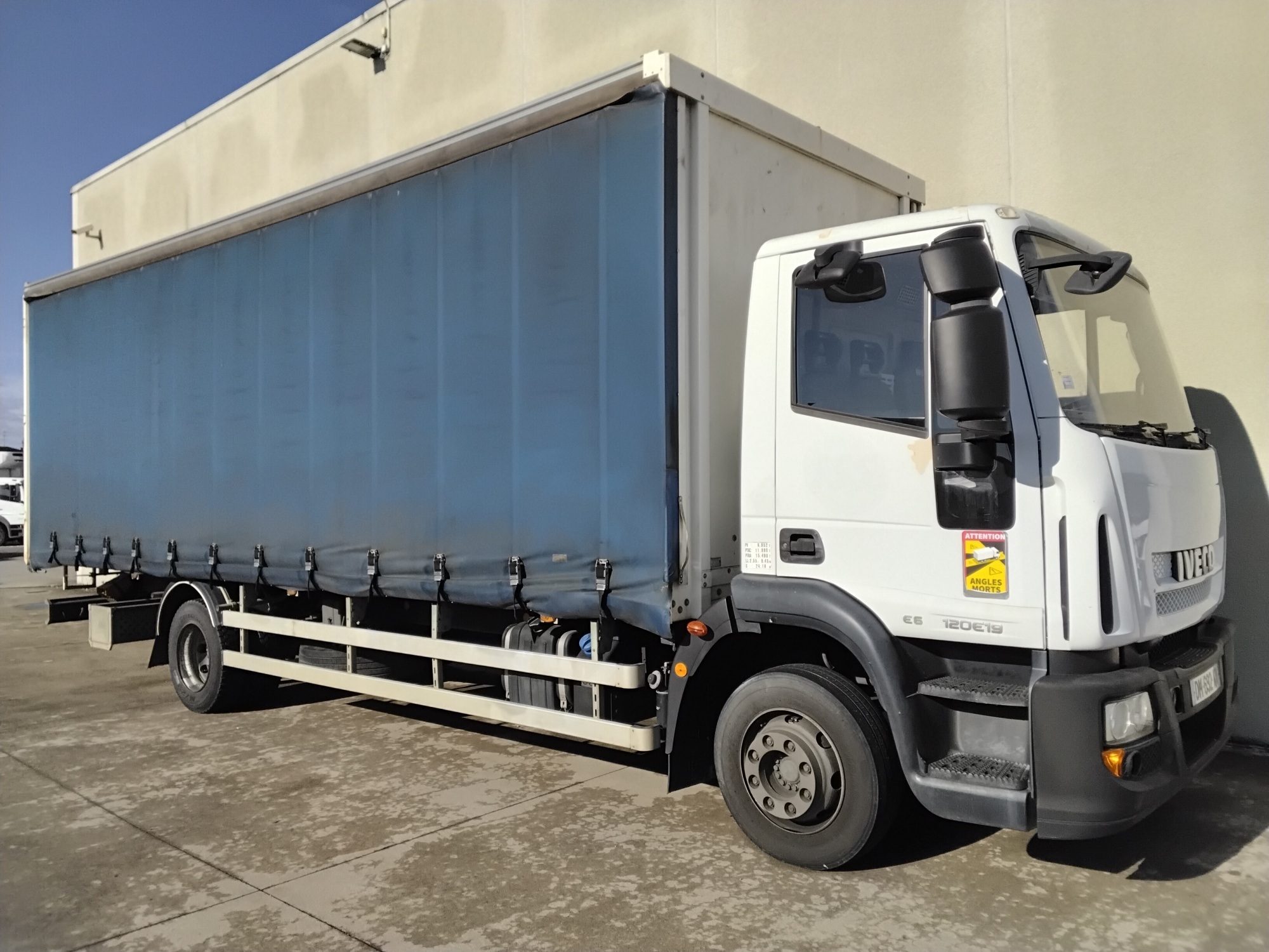 D7f753e4 efbe 4206 a4b5 a22e06d210ee