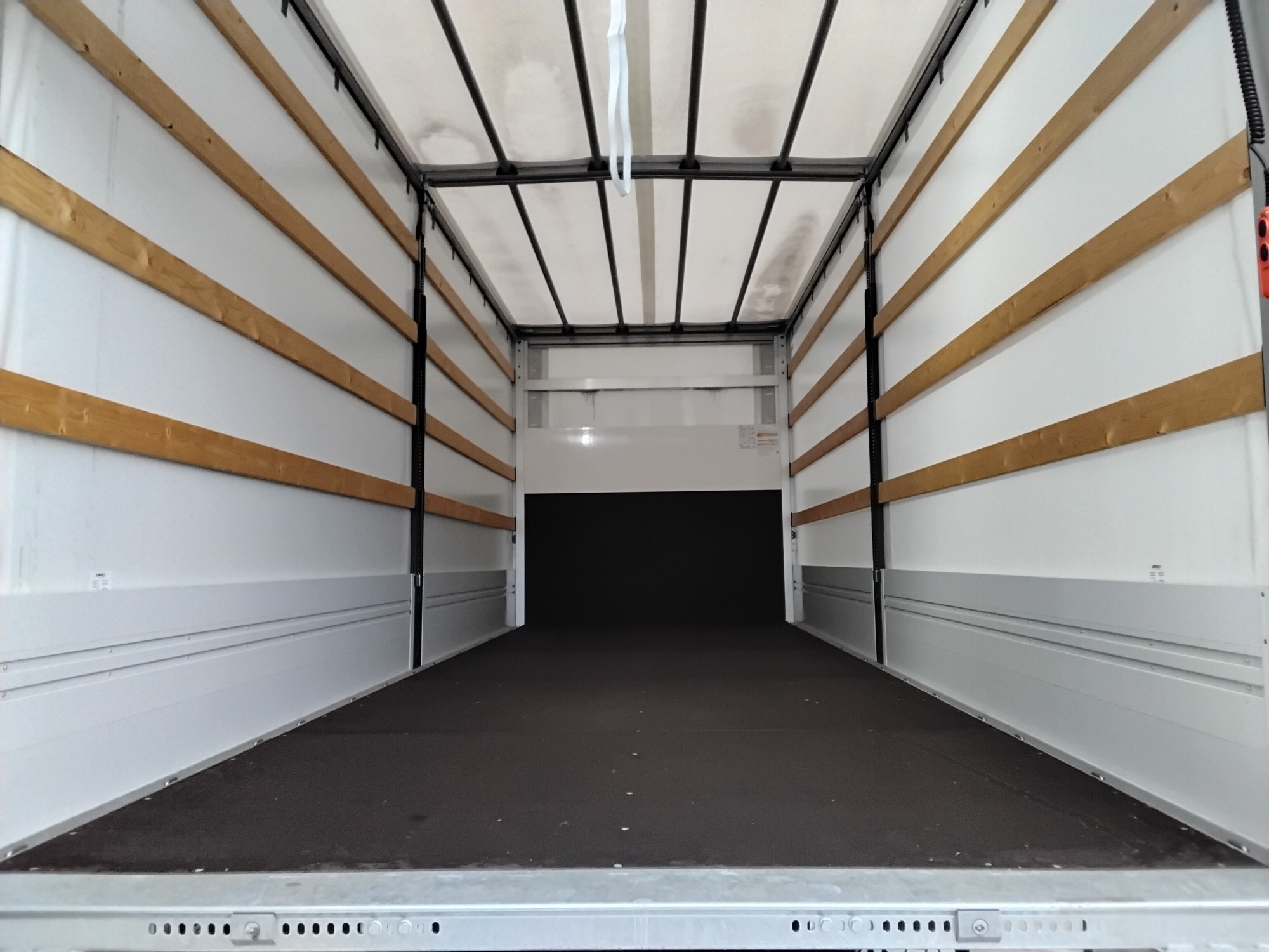 E5053691 b86c 4c00 b0fd 1ce5b250725c