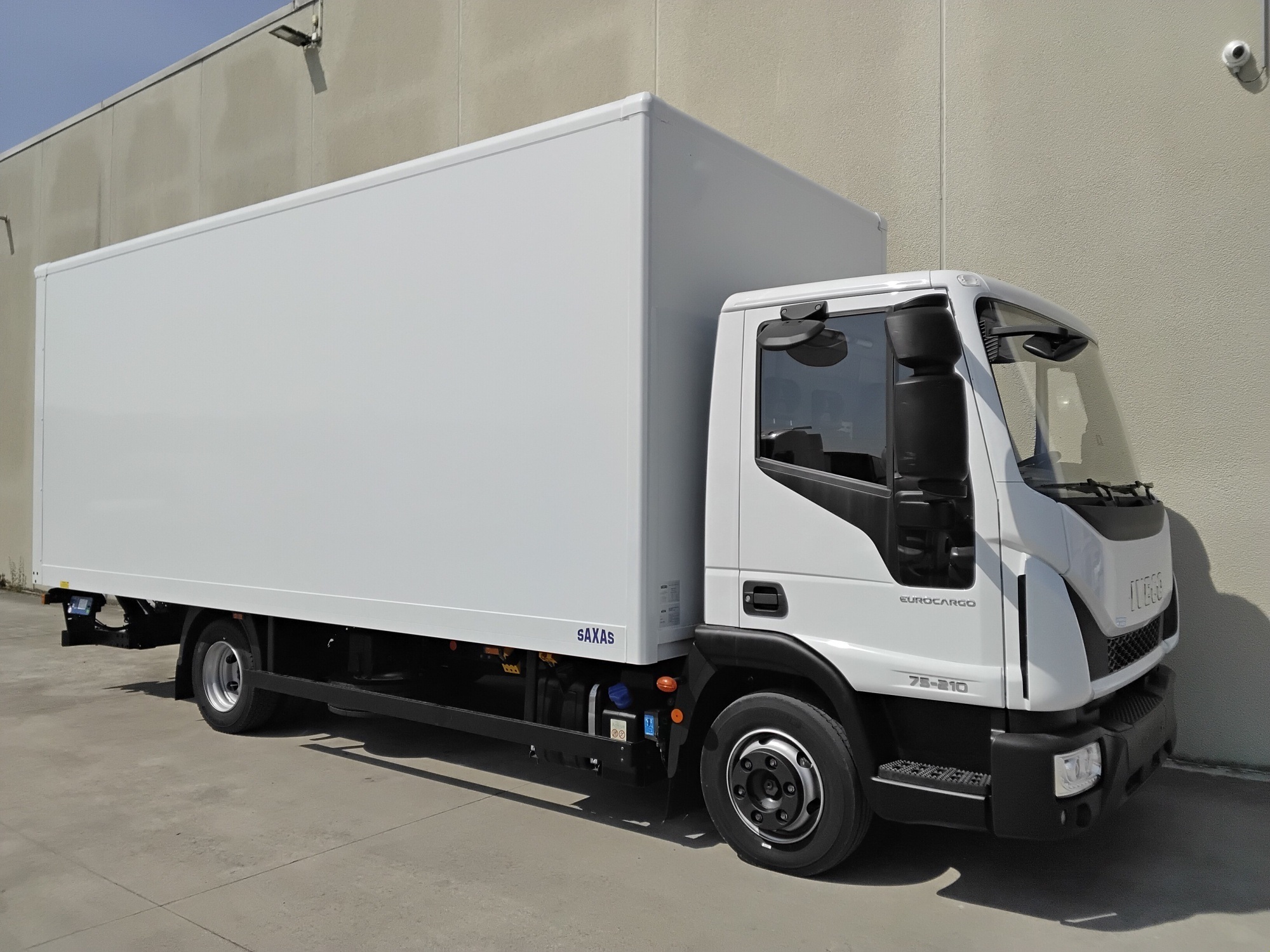 Ed61973f 4084 4b3e a654 2b94aabae57a