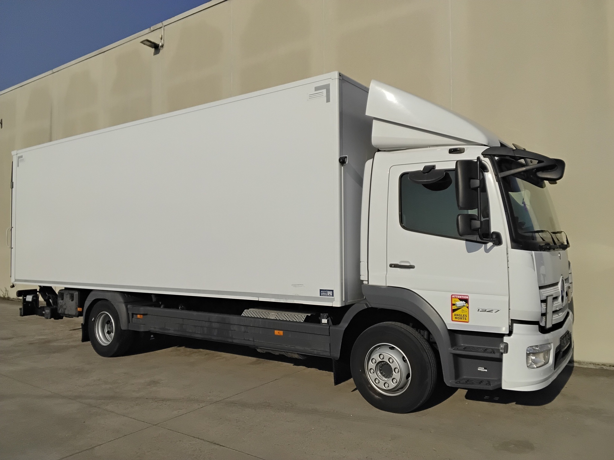 Eeff9862 8ff6 48c6 863f 47caf681918b