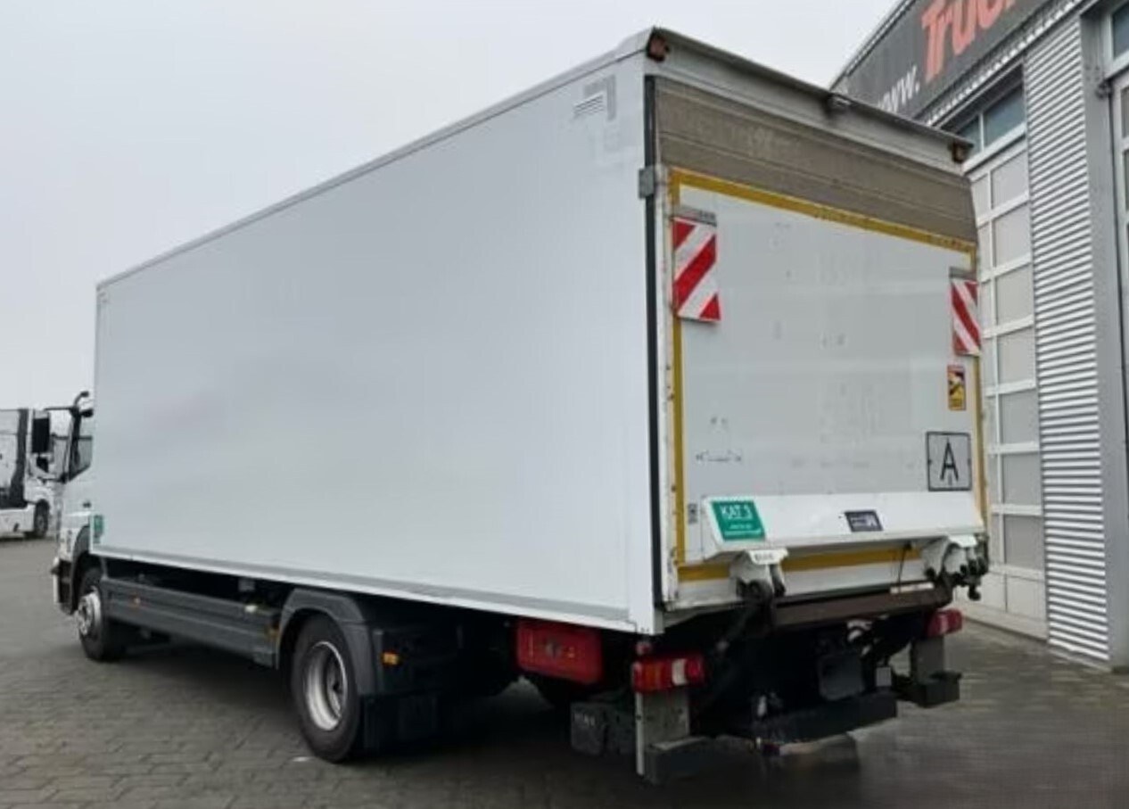 F1392332 d8e9 4e53 b714 5be6d8d48e9c