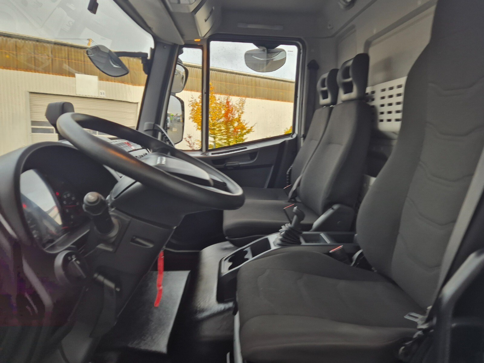 F28523e5 43cd 4a8e ad38 ea7cf394e698