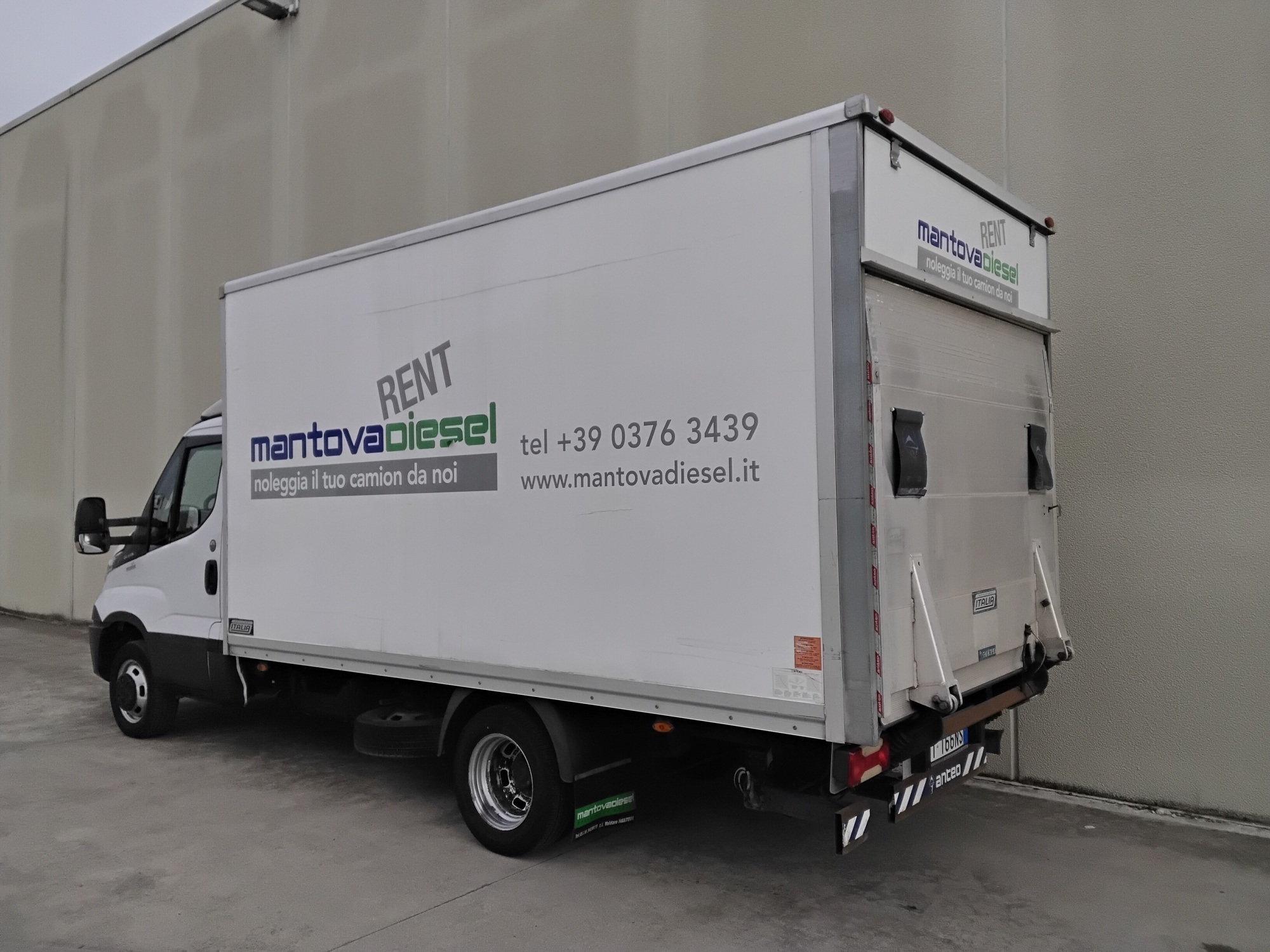 F59d0d41 280f 4a4a 89d5 7837d72685cf