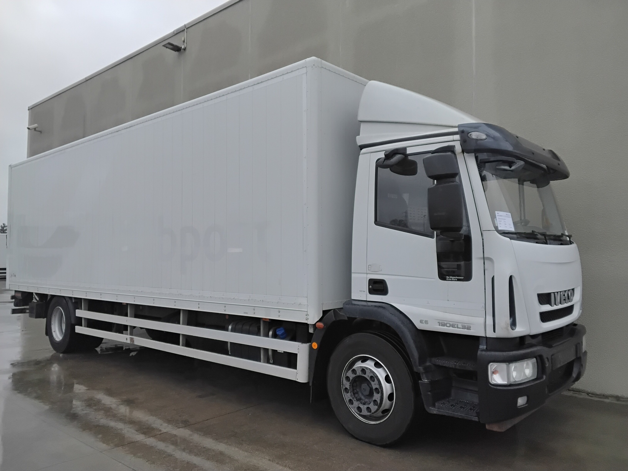 F83fff38 97a2 4530 9d37 478013d2c18e