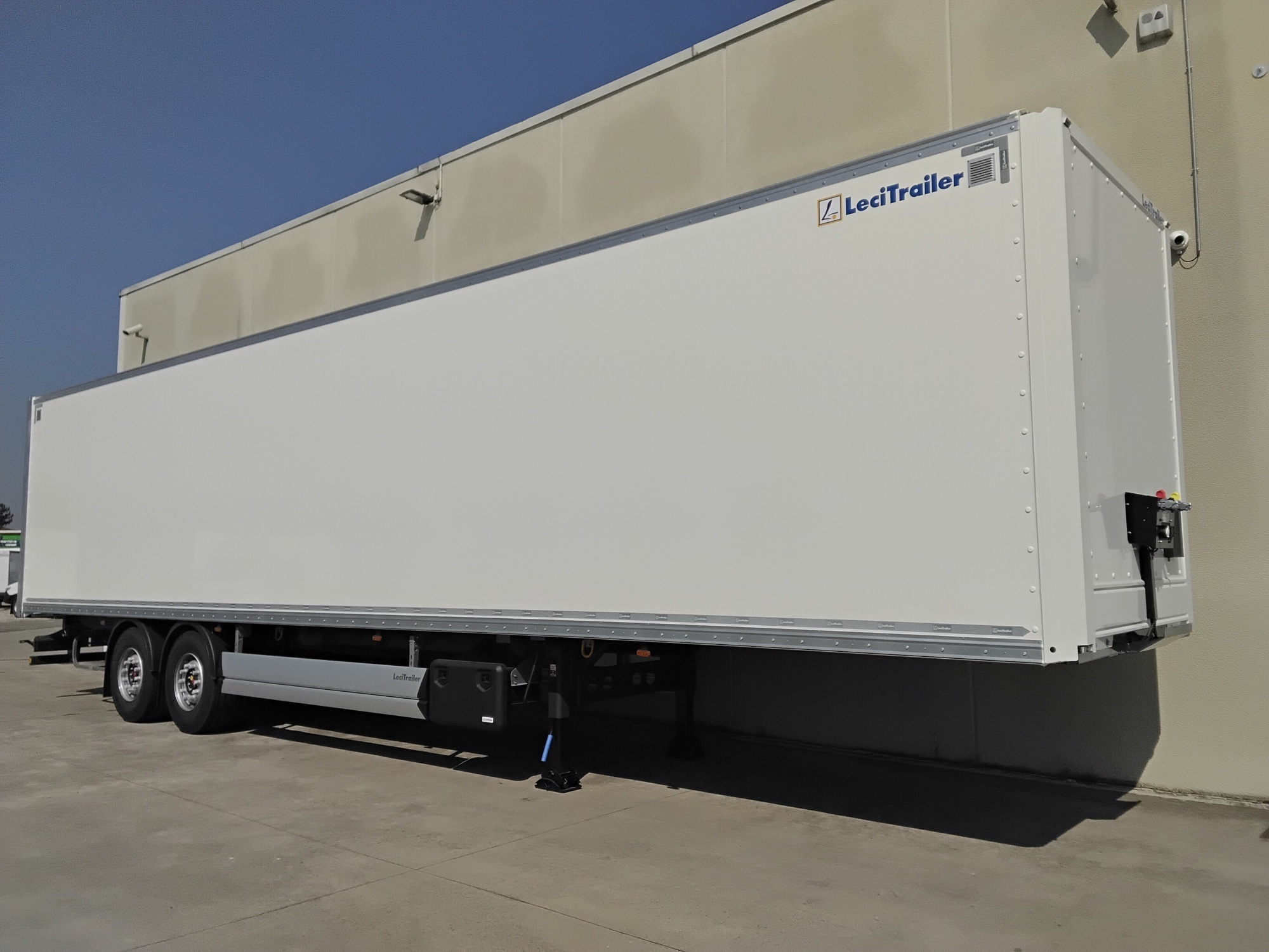 F953c96a b349 4449 a229 8eef3b04cc44