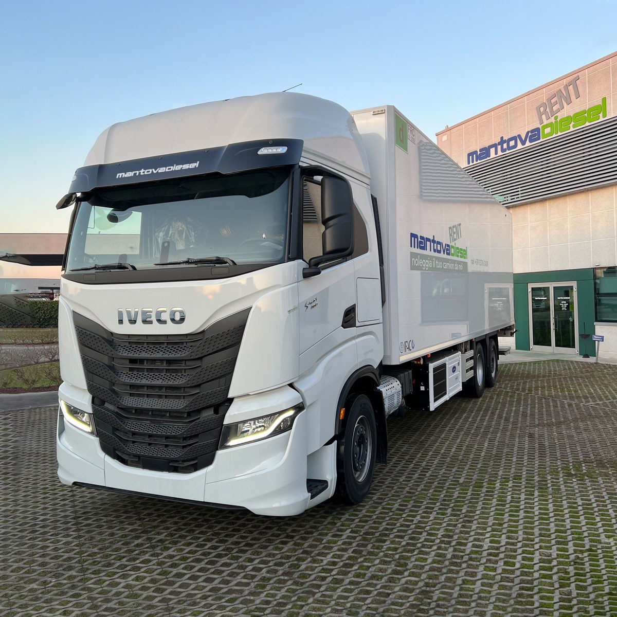 IVECO AS260 S46 Y FS S WAY